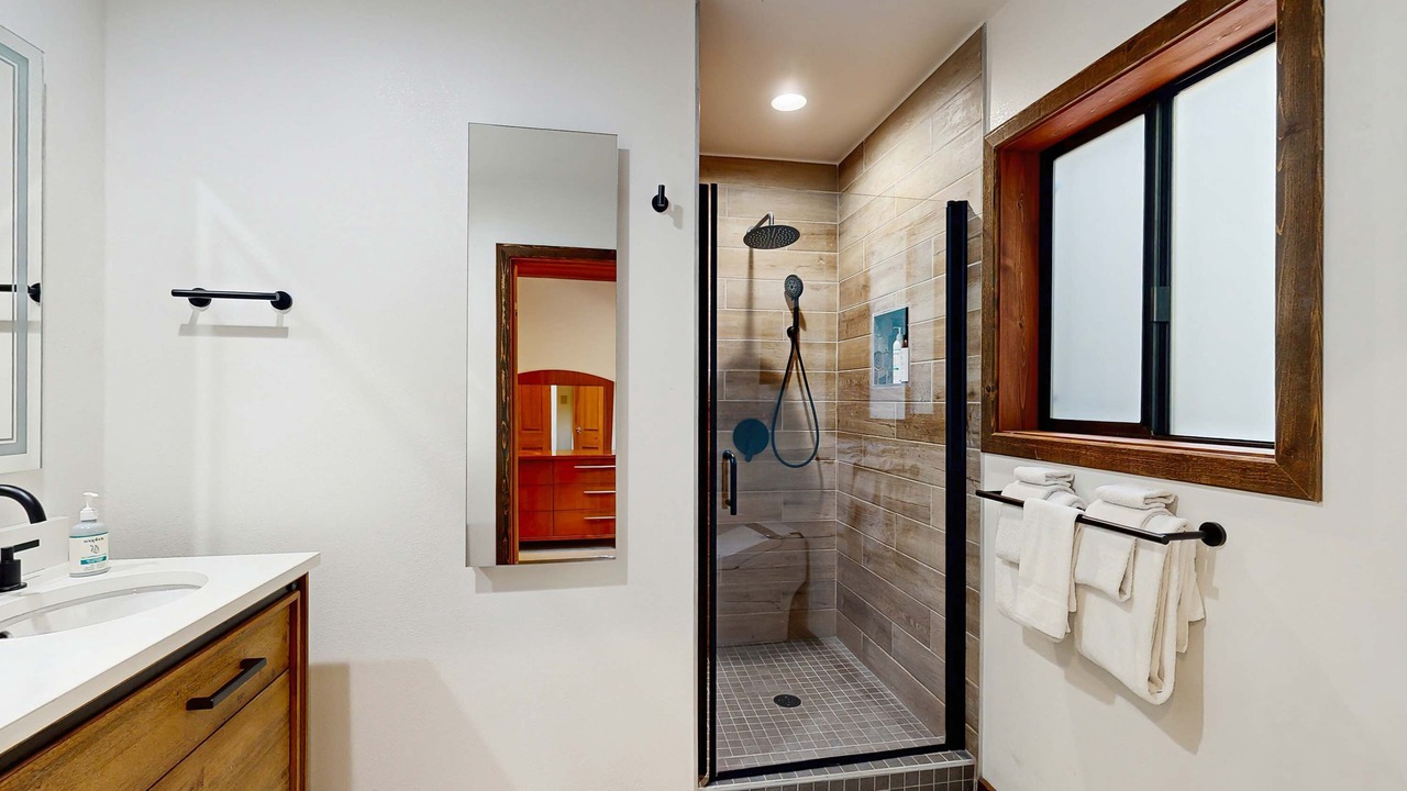Photo of Bathroom in Anchor Bay