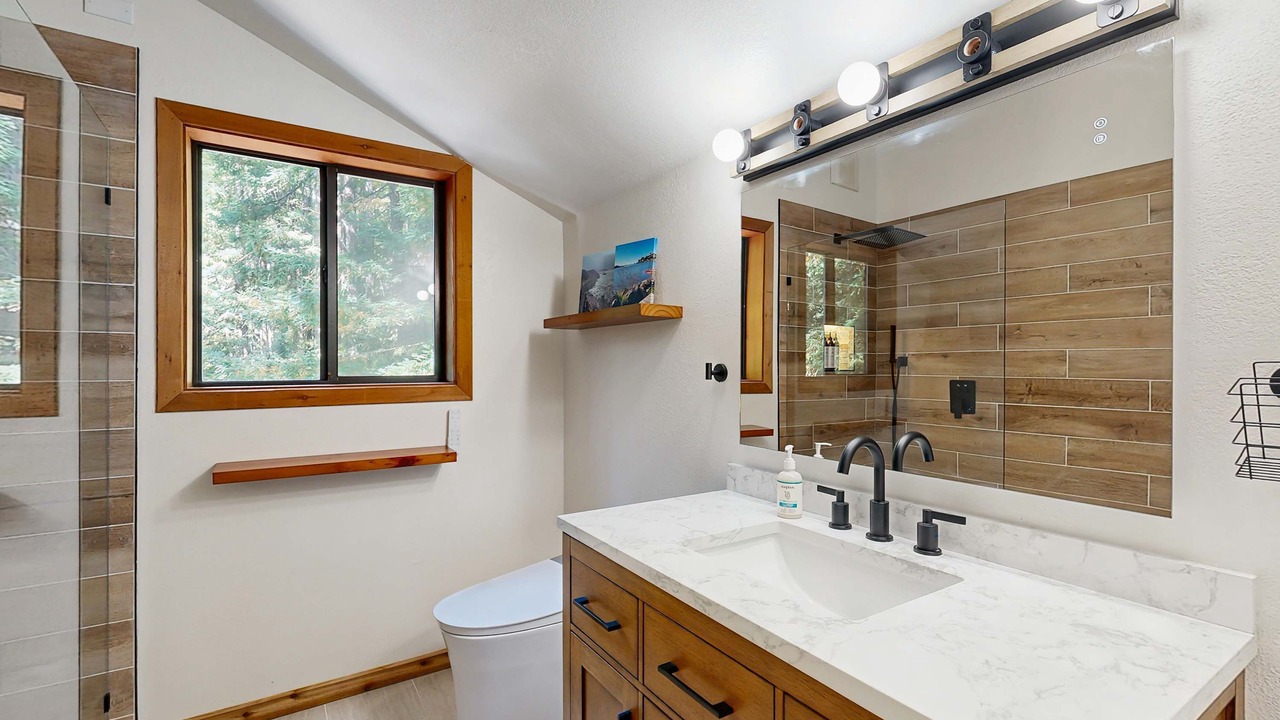 Photo of Bathroom in Anchor Bay