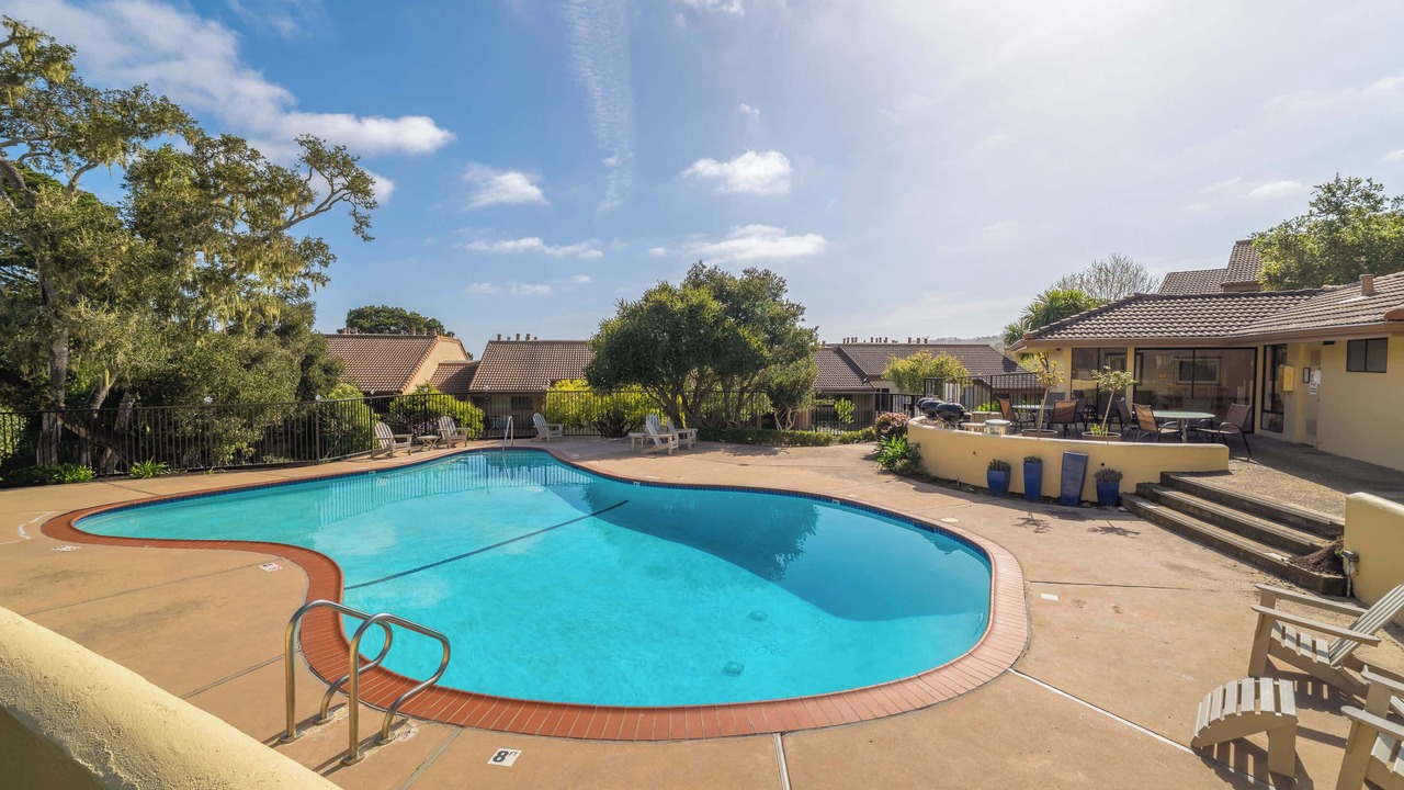 Photo of Outdoor in Monterey