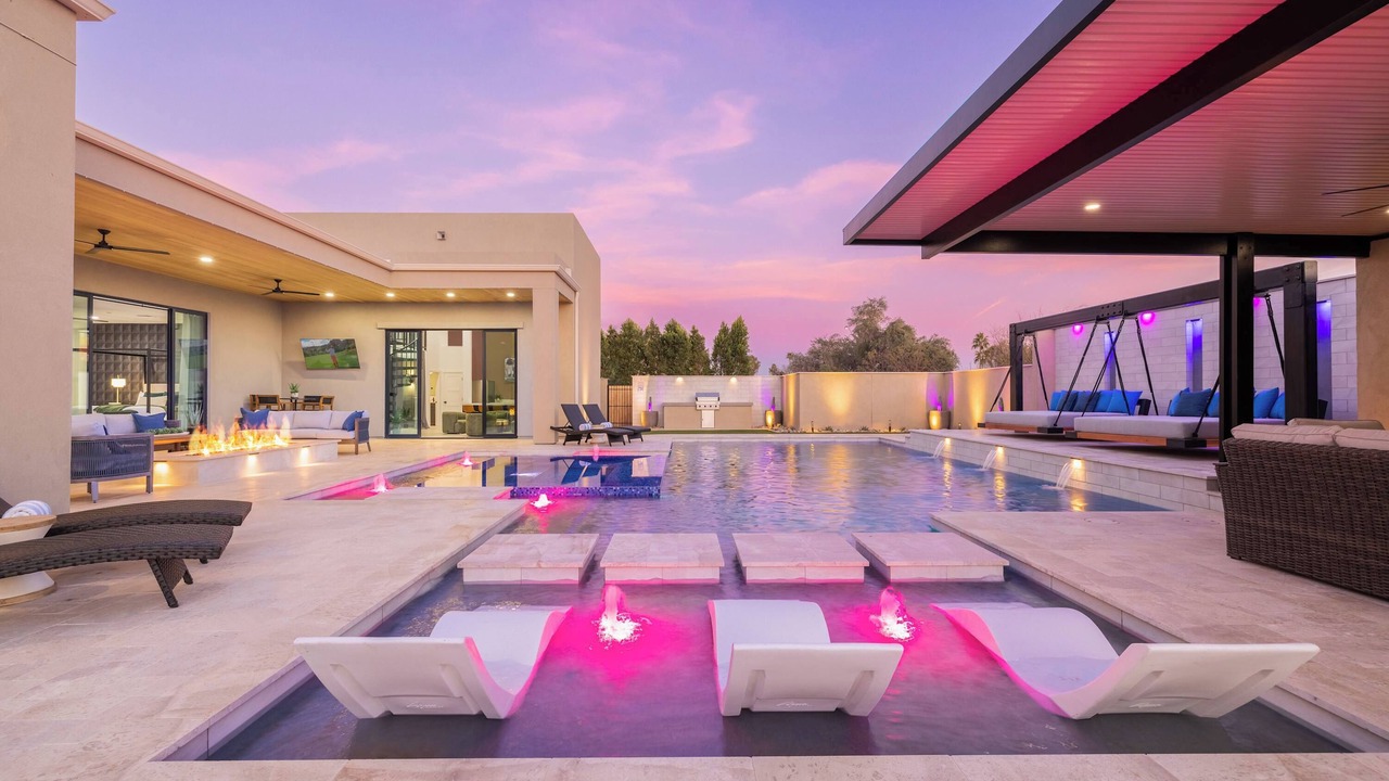 Photo of Outdoor in Paradise Valley Ranchos