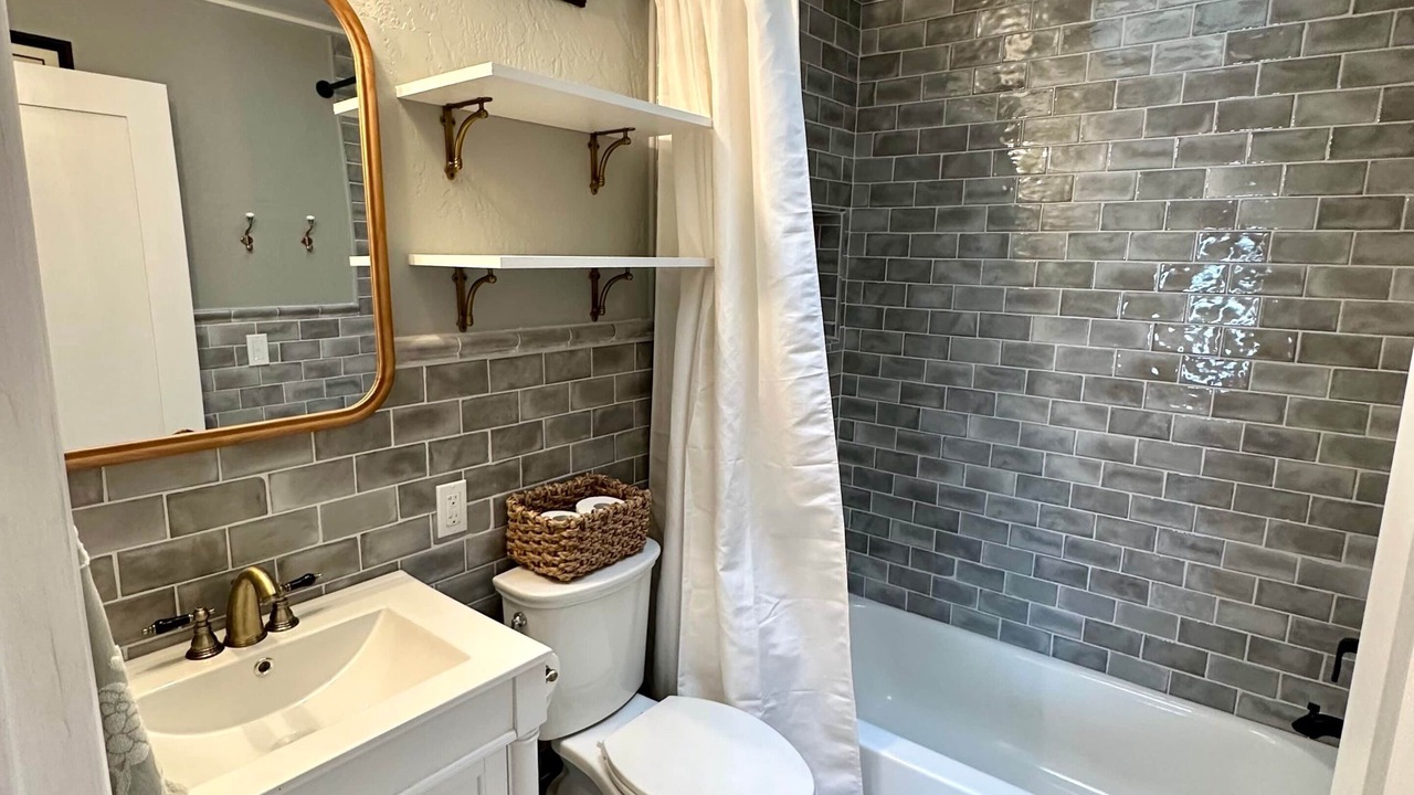 Photo of Bathroom in Eugene