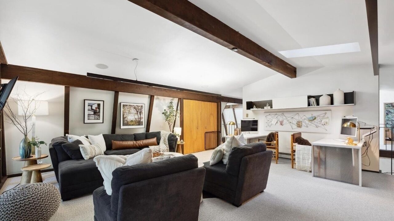 Photo of Livingroom in San Geronimo