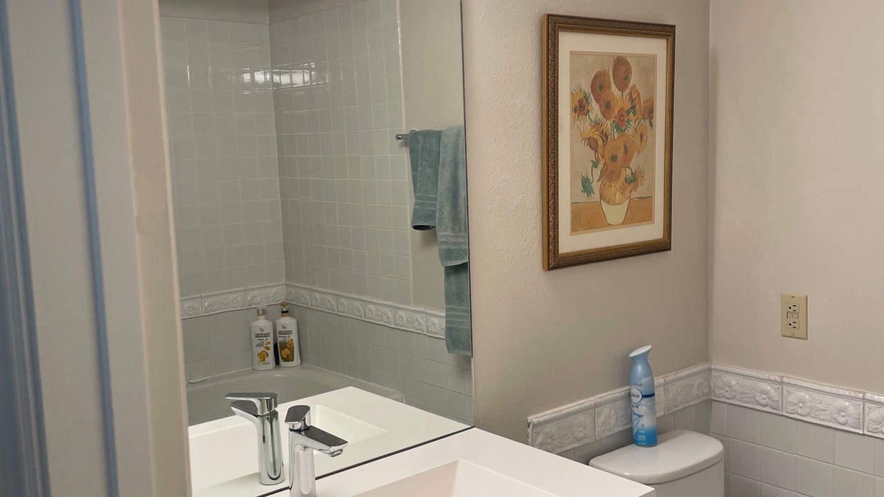 Photo of Bathroom in Overlook