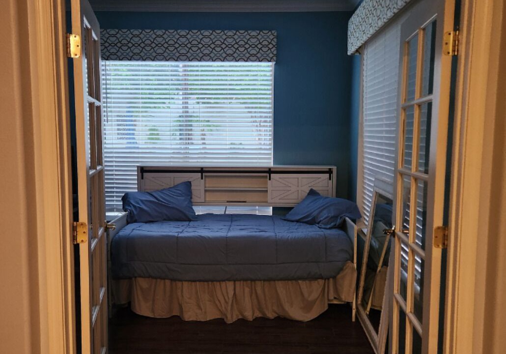 Photo of Bedroom in Foothills Club West