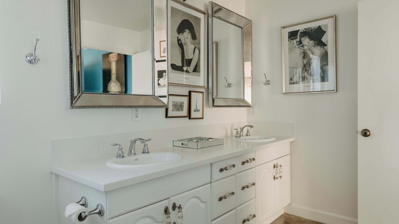 Photo of Bathroom in Joshua Tree