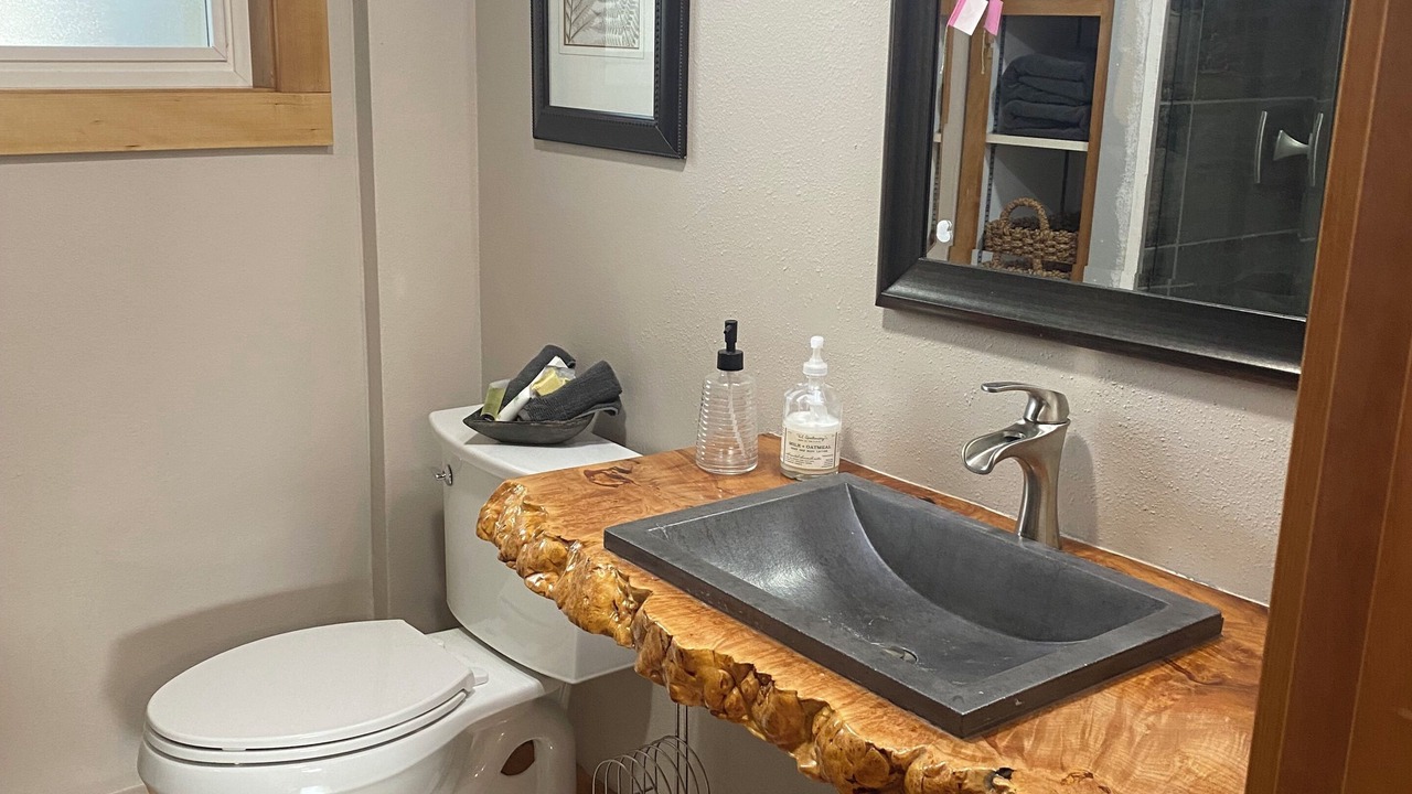 Photo of Bathroom in Friendly
