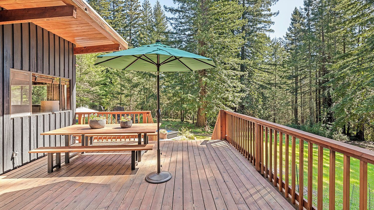 Photo of Outdoor in Occidental