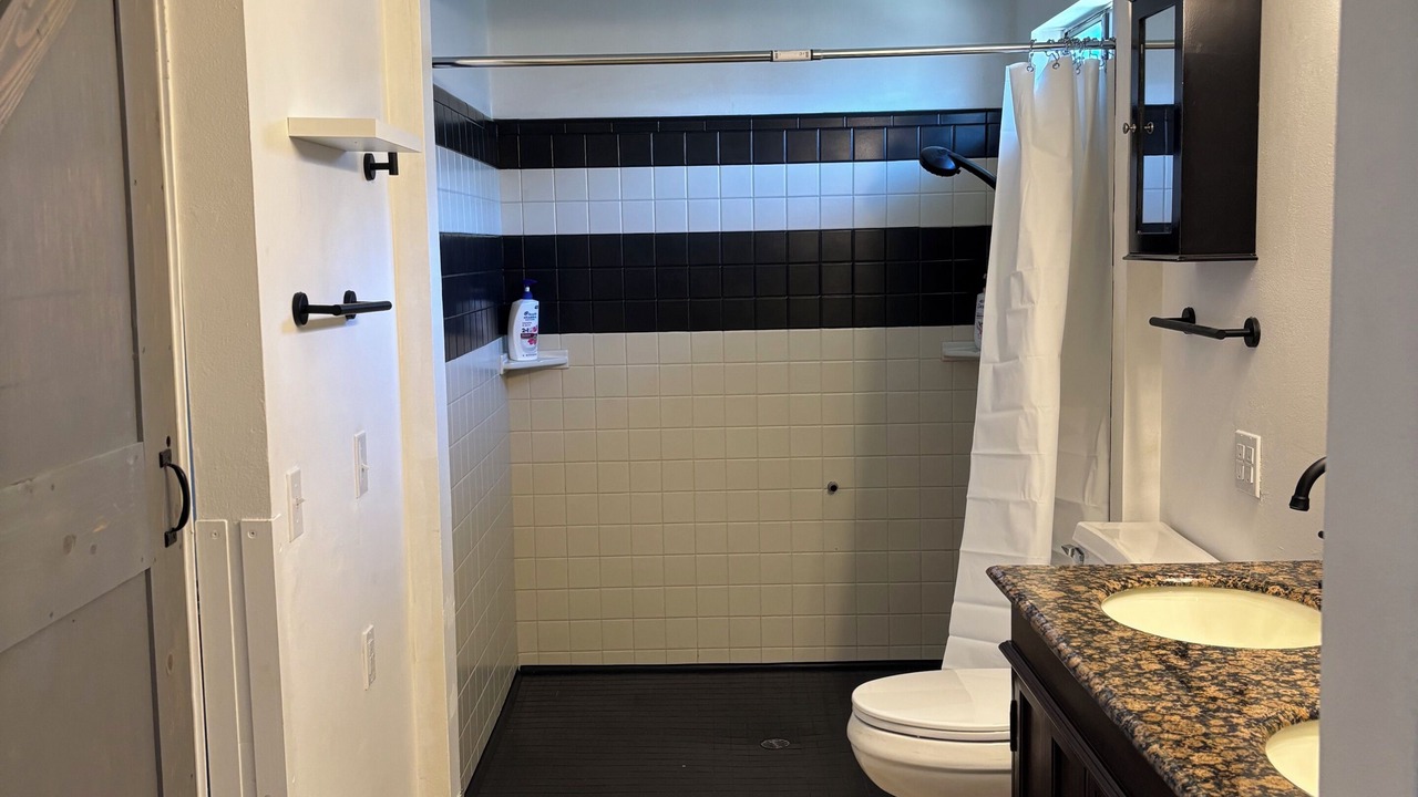 Photo of Bathroom in Lodi