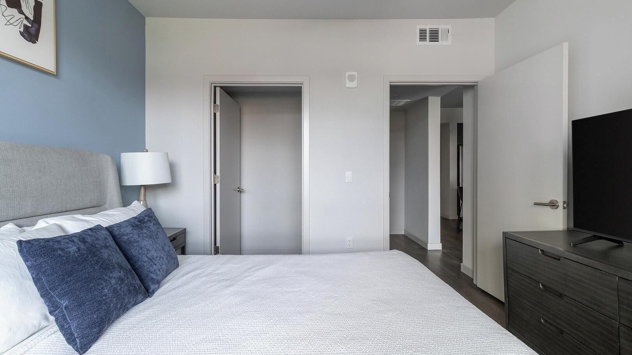 Photo of Bedroom in Reno/Tahoe Airport