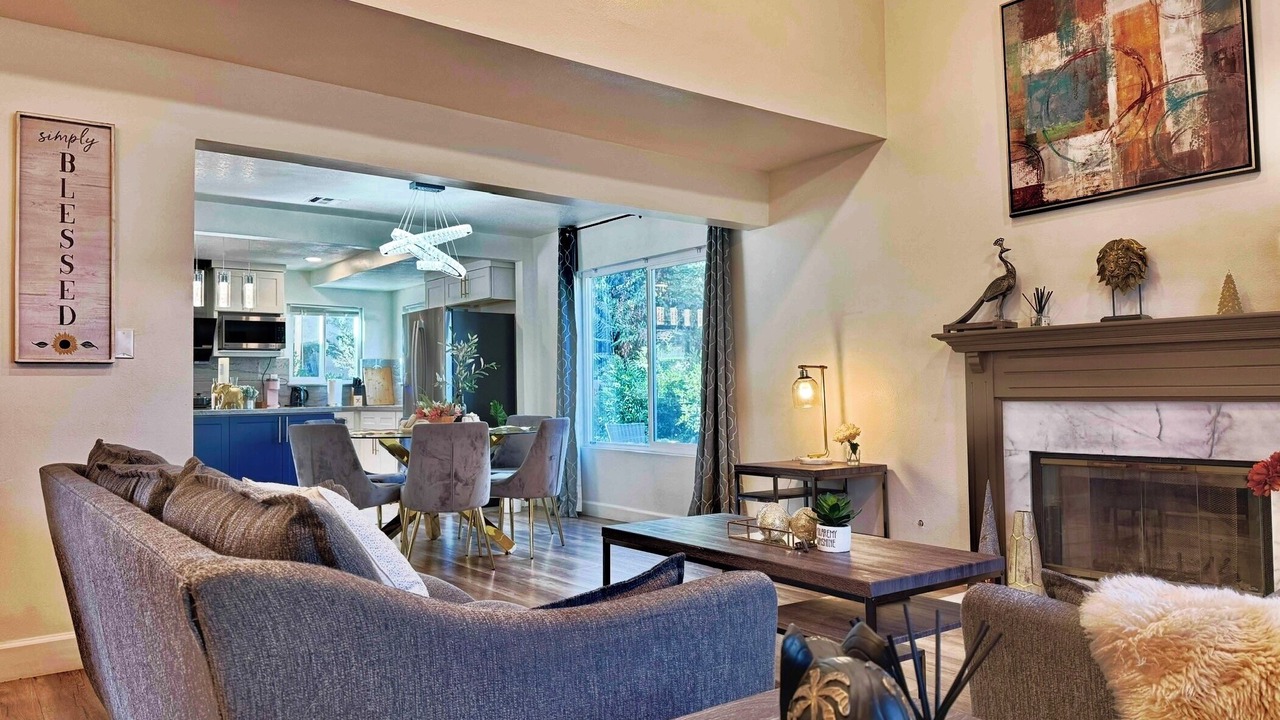 Photo of Livingroom in Arcadia