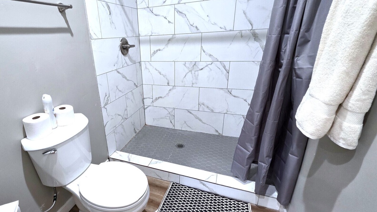 Photo of Bathroom in Greenehaven