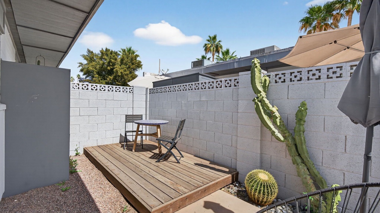 Photo of Outdoor in Arcadia Lite