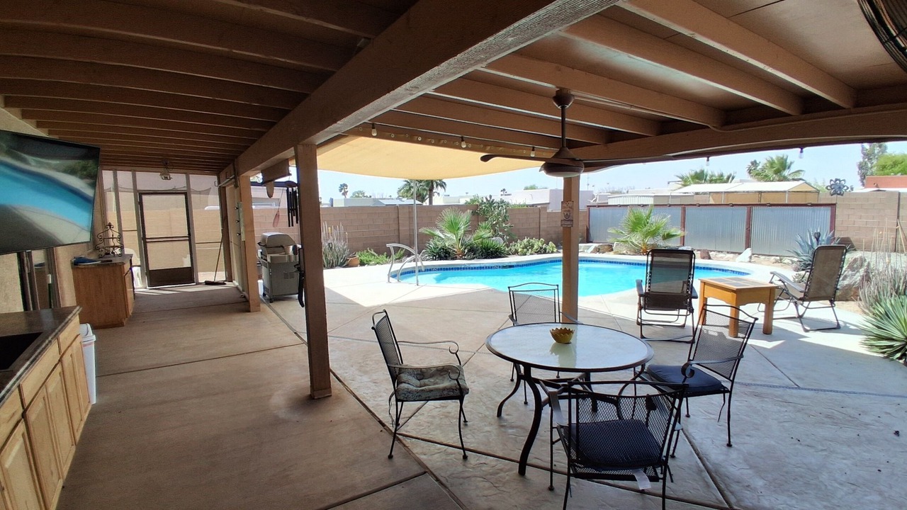 Photo of Outdoor in Desert Foothills