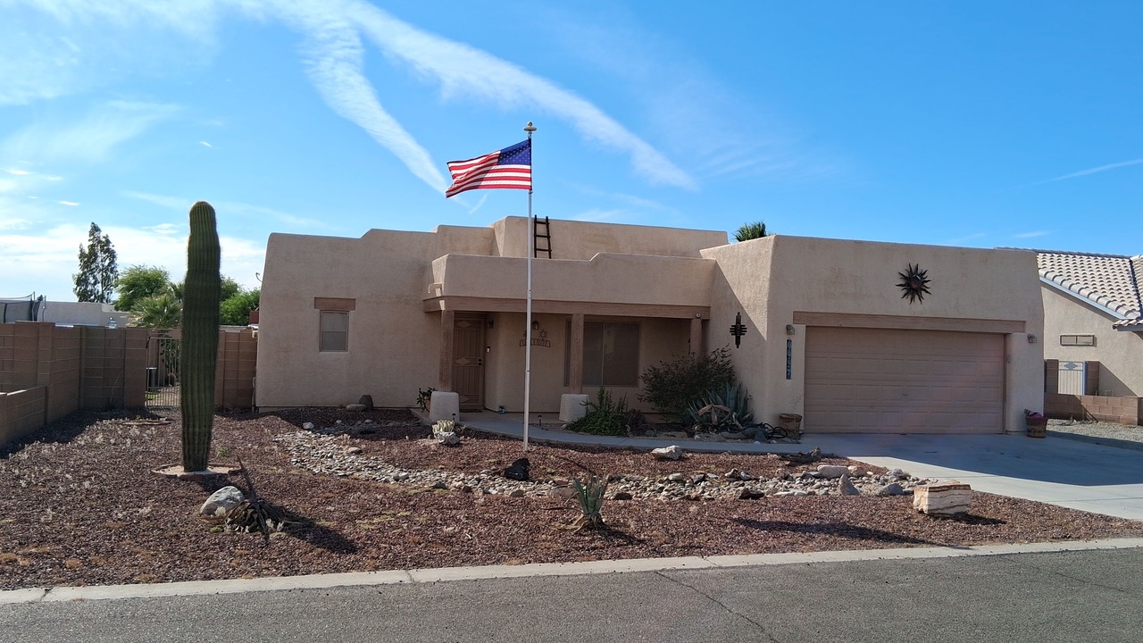 Photo of Outdoor in Desert Foothills