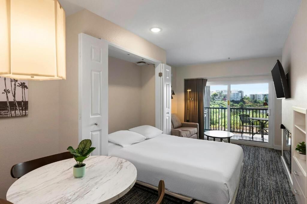 Photo of Bedroom in Oceanside