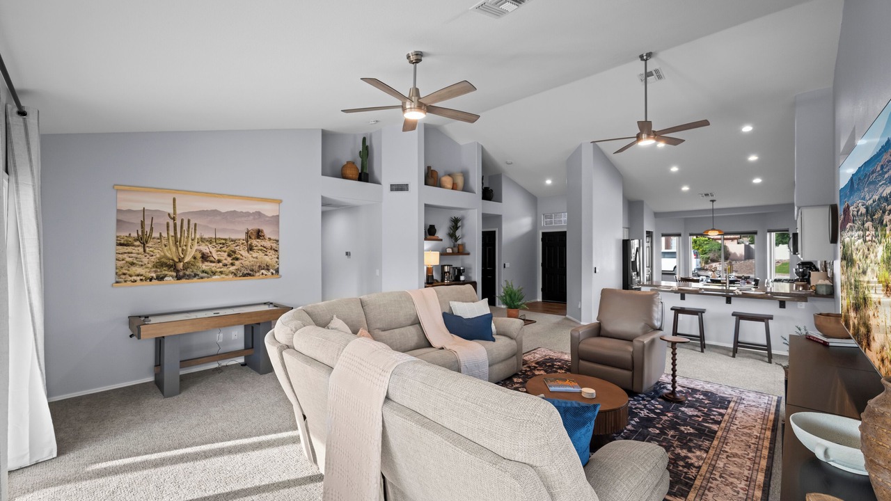 Photo of Livingroom in Superstition Springs