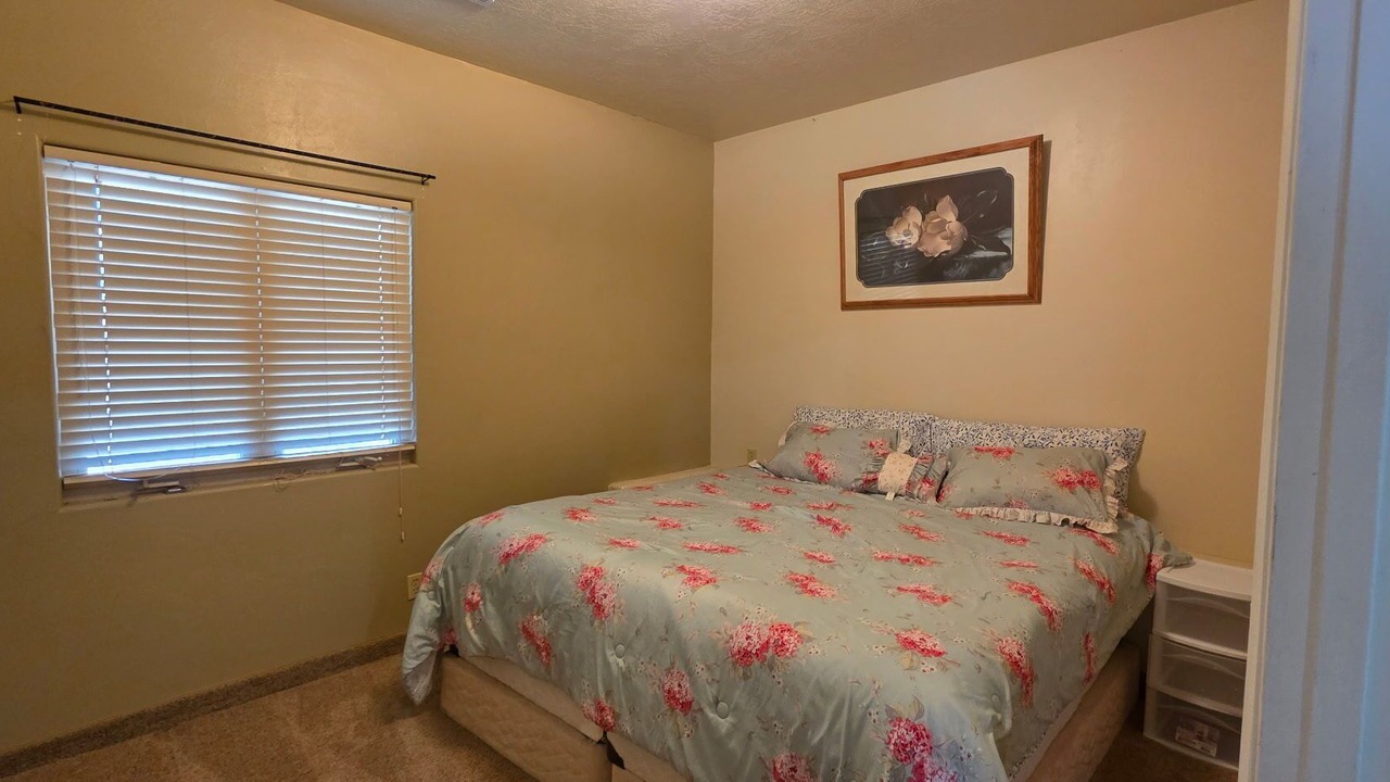 Photo of Bedroom in Fredonia