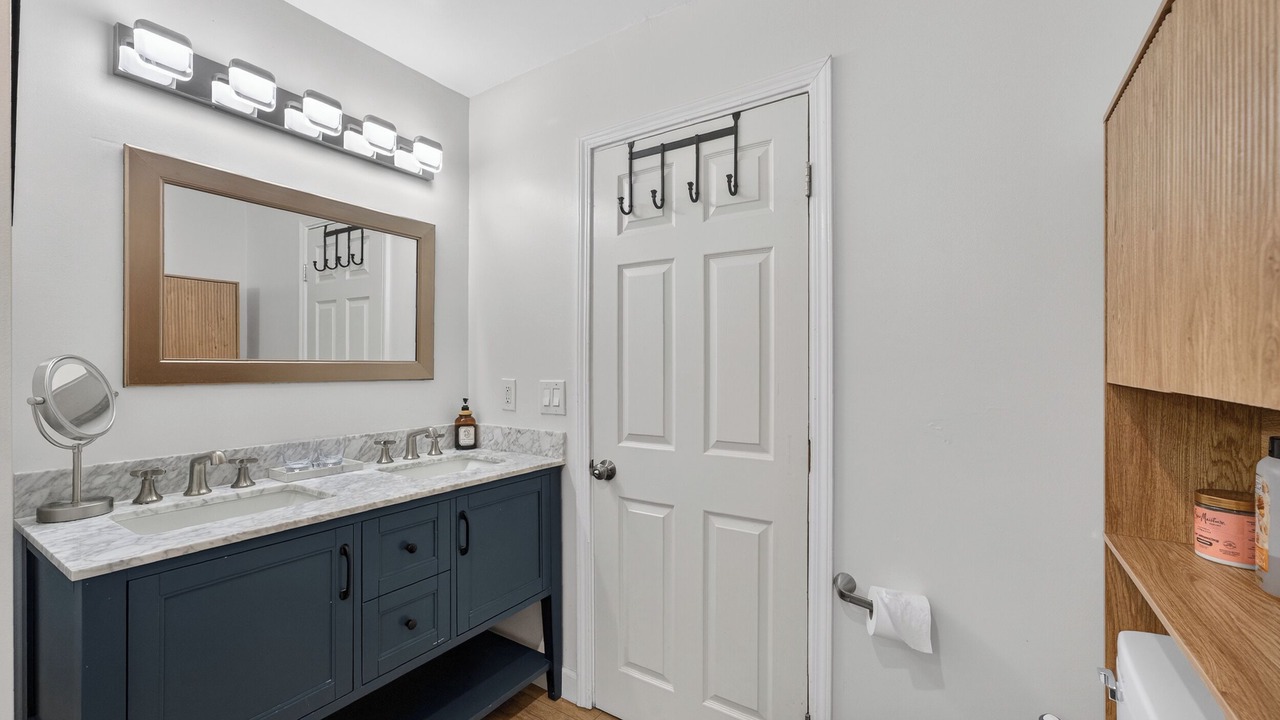 Photo of Bathroom in Arcadia