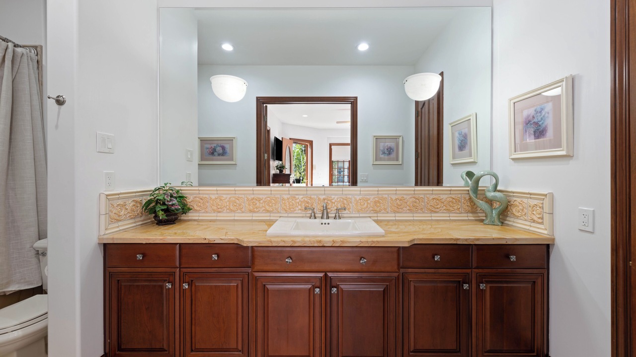 Photo of Bathroom in Parowan