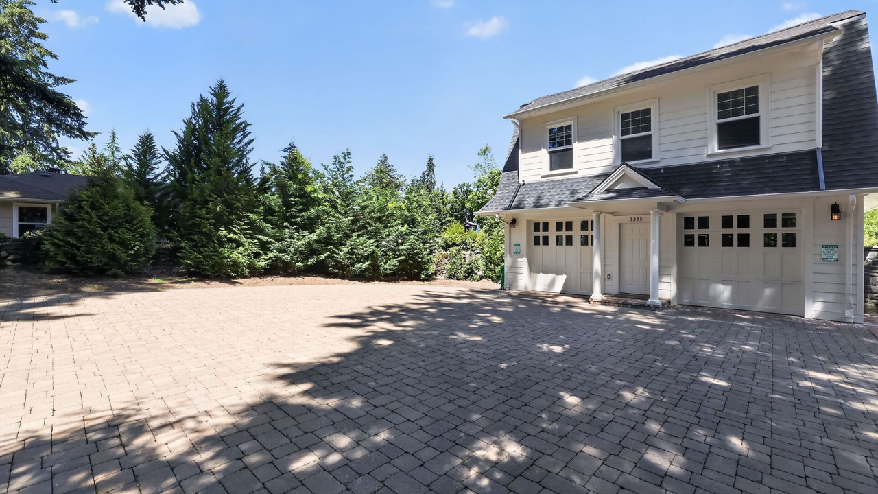 Photo of Outdoor in Oak Grove