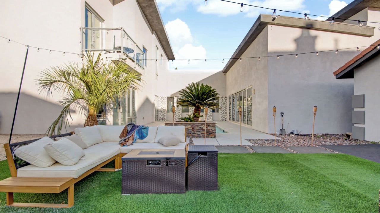 Photo of Patio Balcony in Enterprise