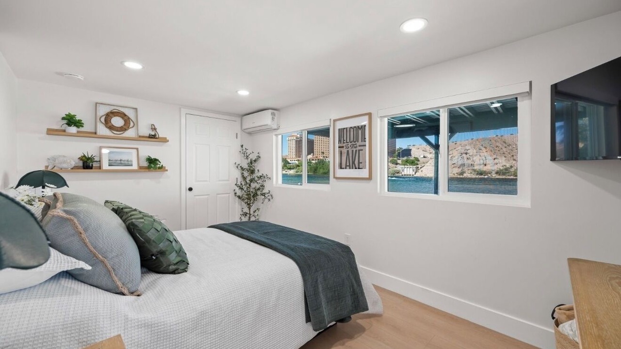 Photo of Bedroom in Bullhead City