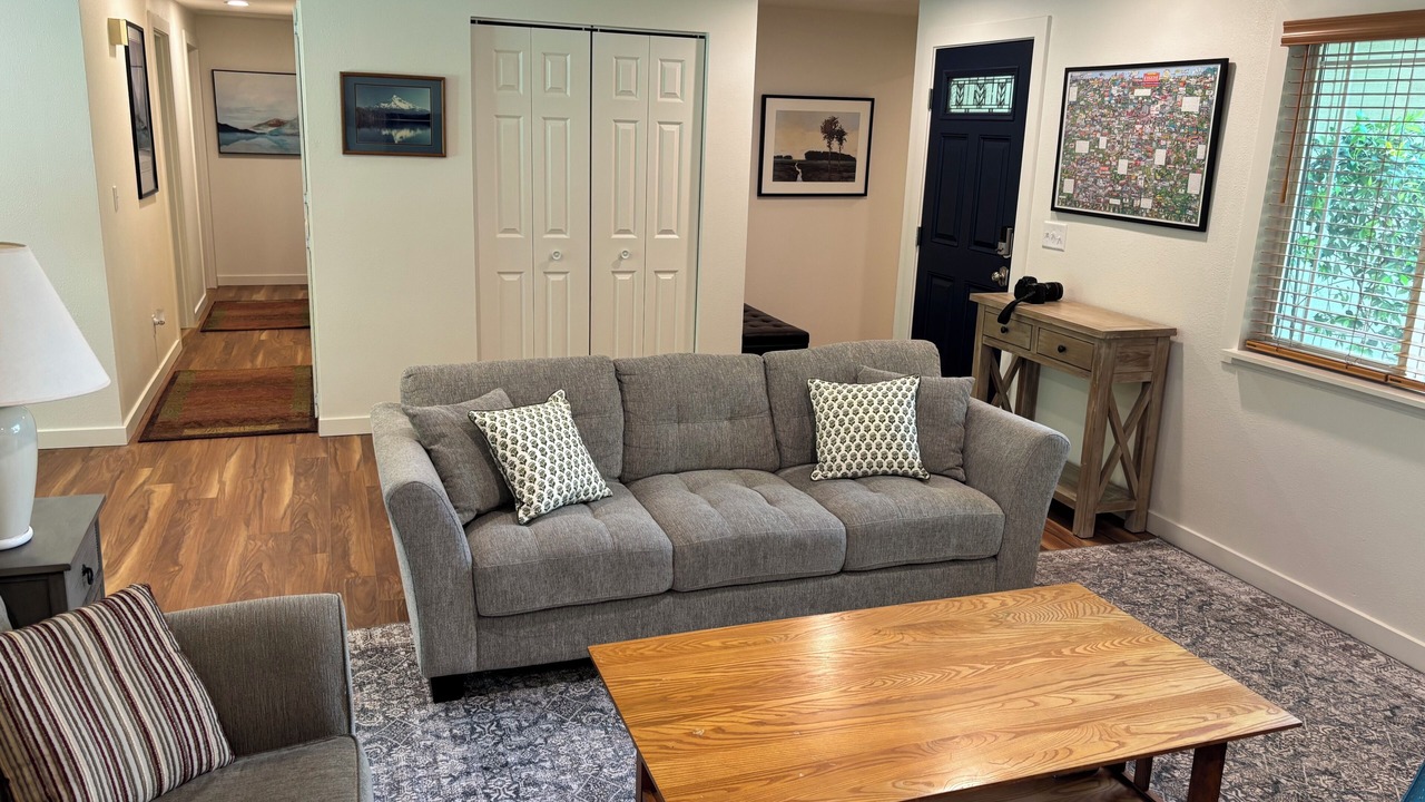 Photo of Livingroom in Central Oregon
