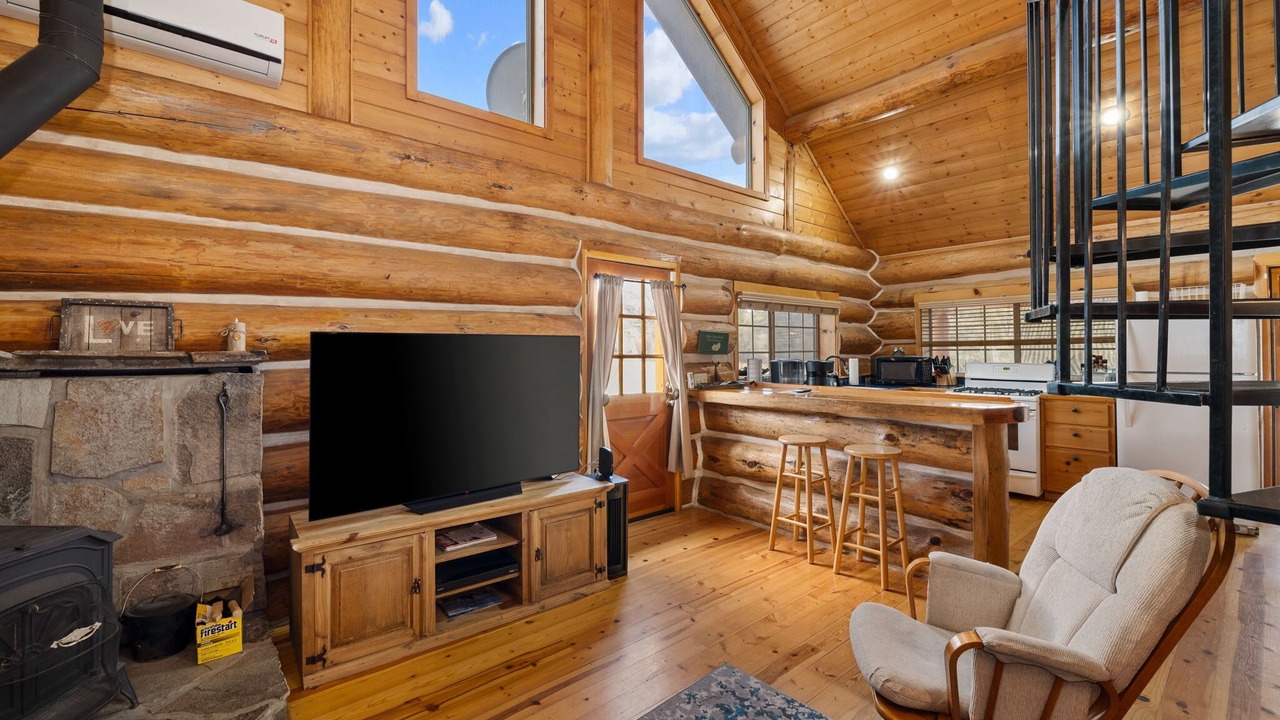 Photo of Livingroom in Williamson