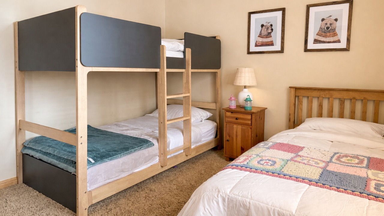 Photo of Bedroom in Serene Lakes