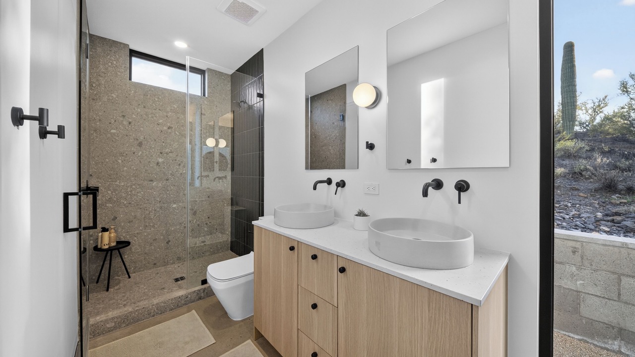 Photo of Bathroom in Cave Creek