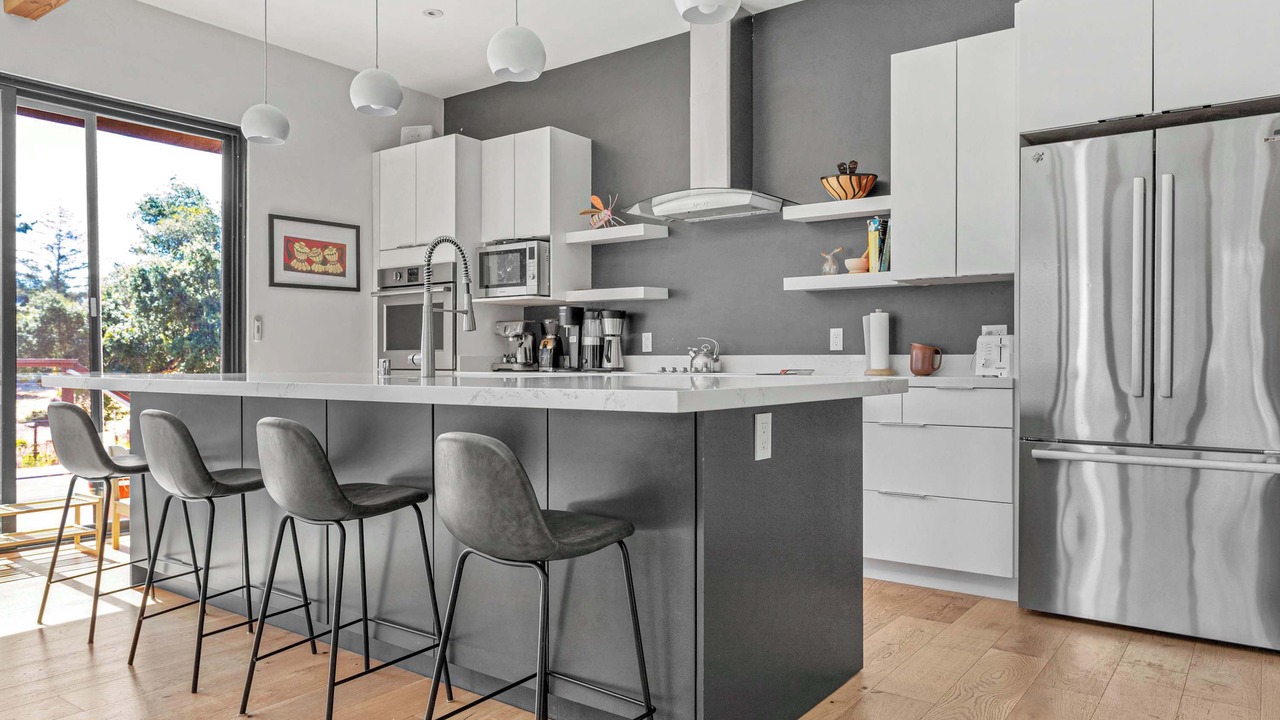 Photo of Kitchen in Riebli-Wallace Neighborhood Group