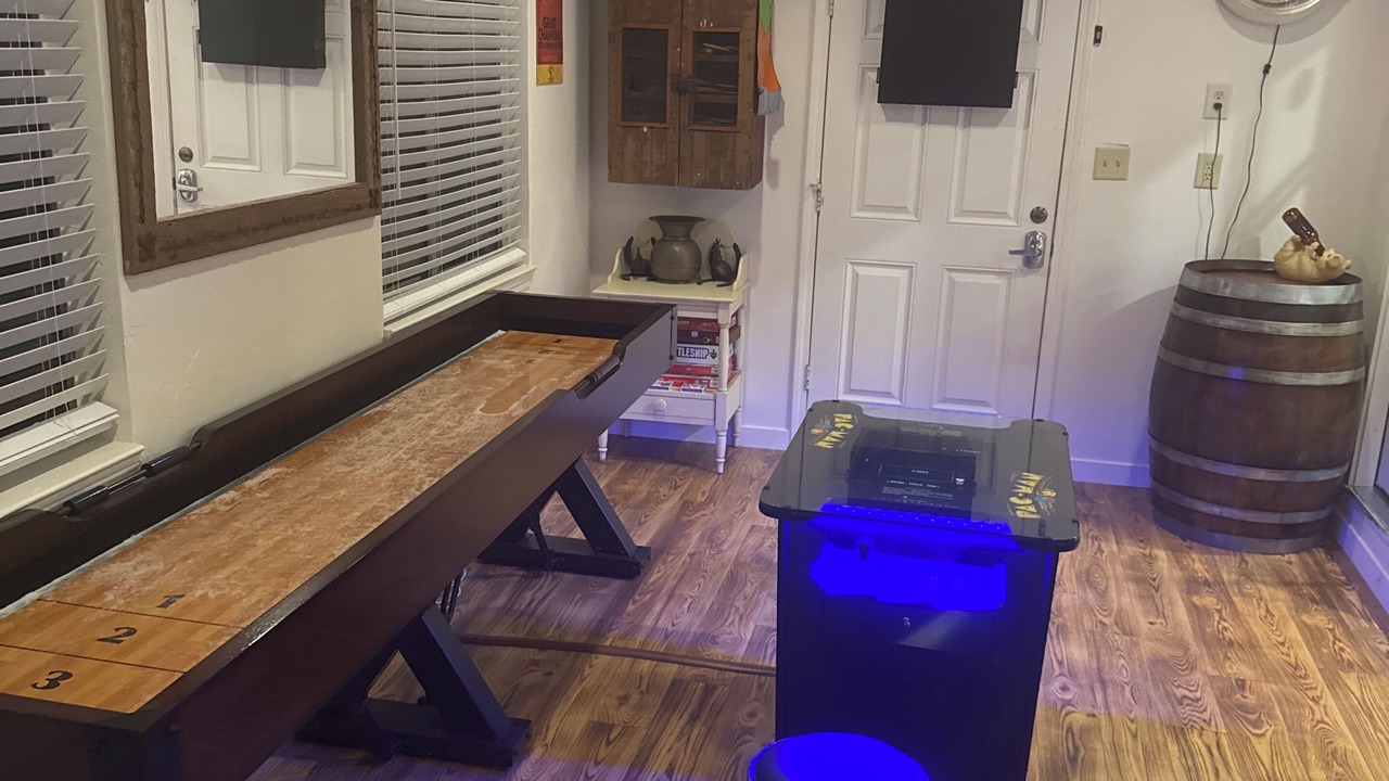 Photo of Bedroom in Penn Valley