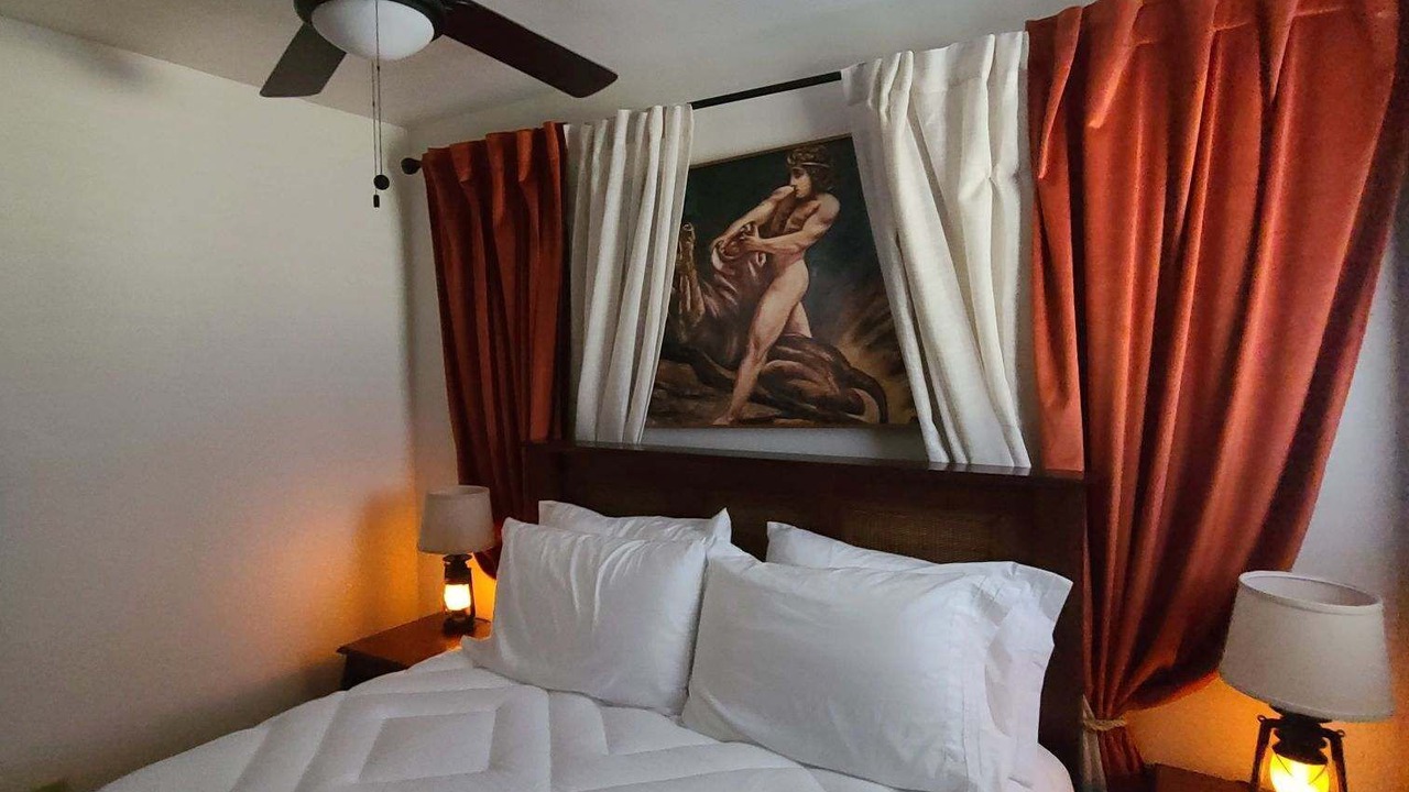 Photo of Bedroom in Penn Valley
