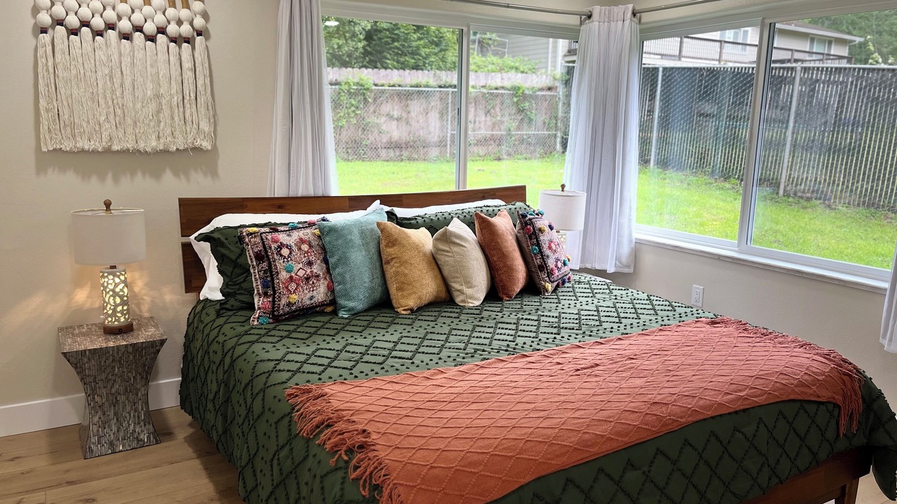 Photo of Bedroom in McKinleyville