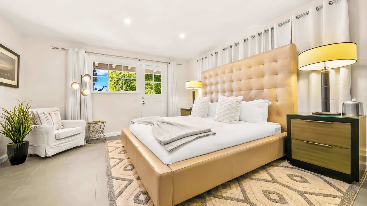 Photo of Bedroom in Village of La Jolla