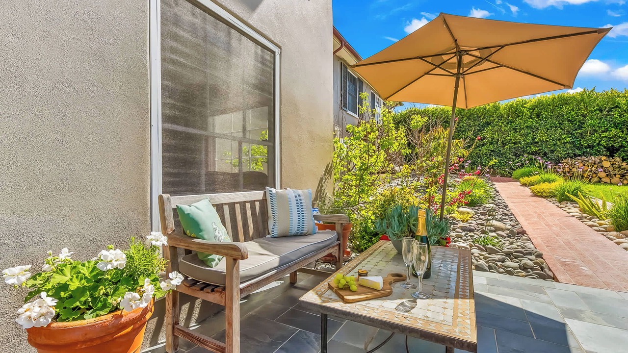 Photo of Patio Balcony in Village of La Jolla