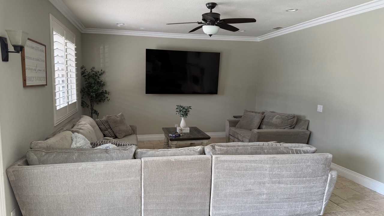 Photo of Livingroom in Chino
