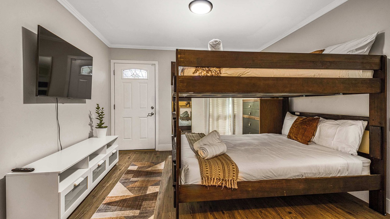 Photo of Bedroom in Mount Helix