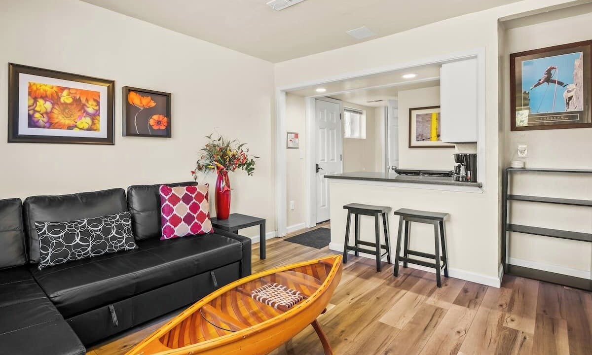 Photo of Livingroom in Tahoe Village