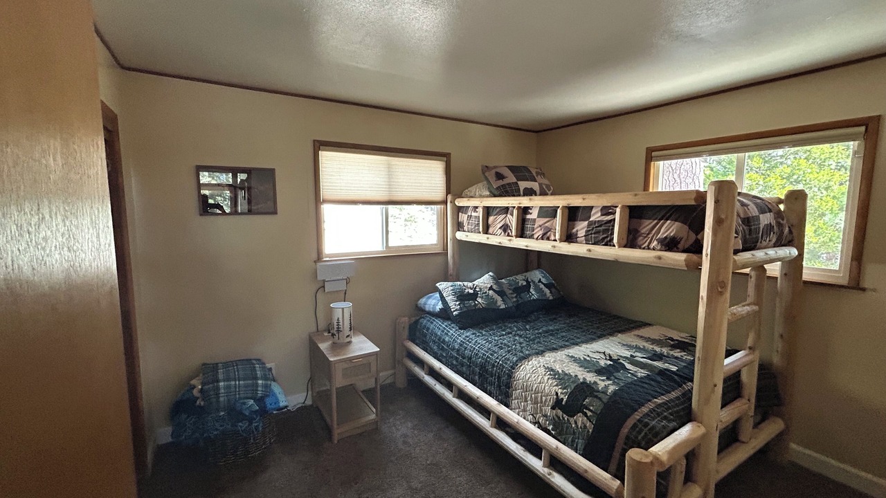 Photo of Bedroom in Ponderosa