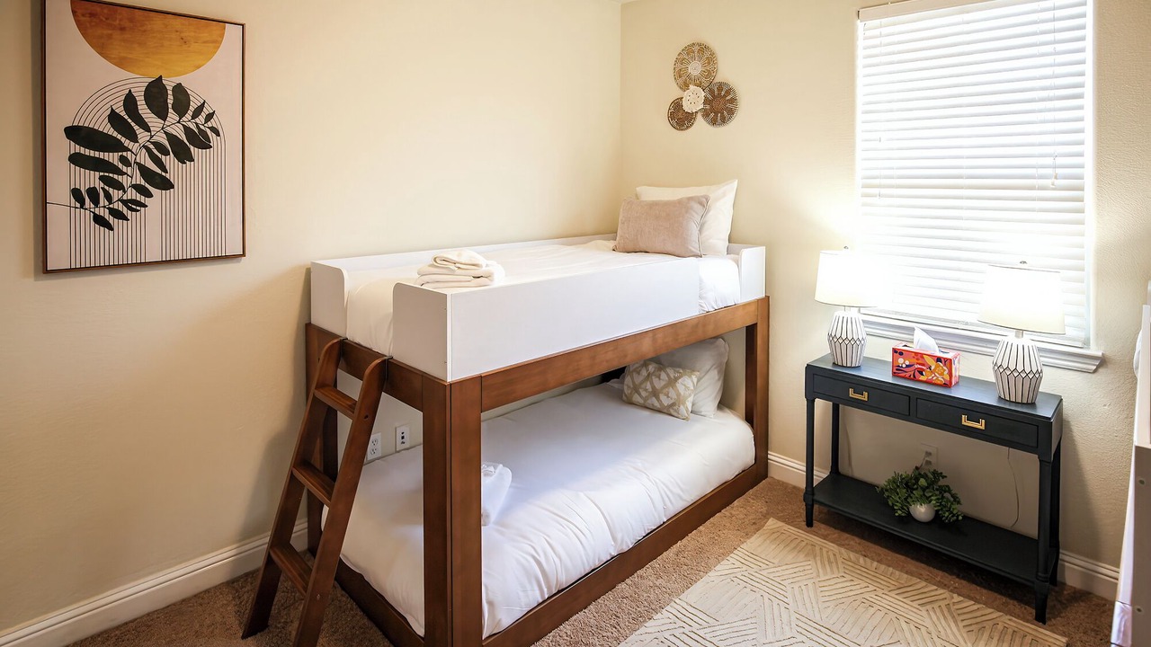 Photo of Bedroom in Tracy