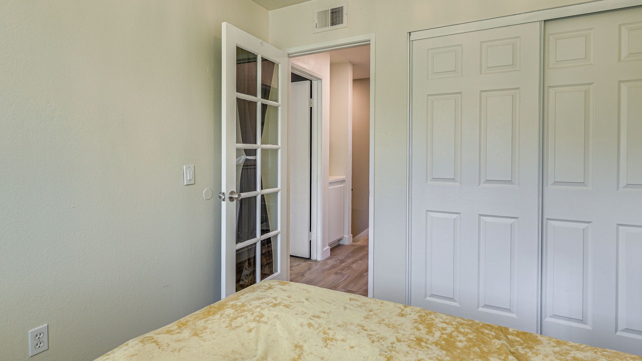 Photo of Bedroom in Peacock