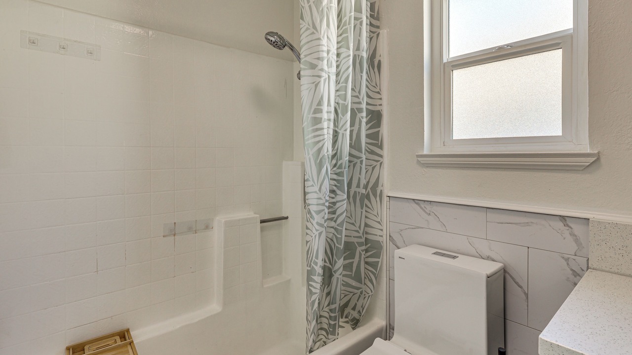 Photo of Bathroom in Peacock