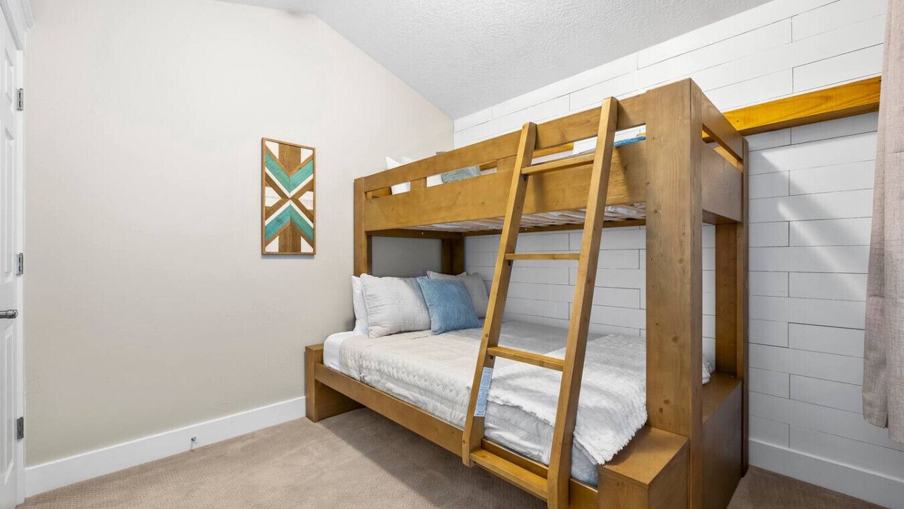 Photo of Bedroom in Herriman