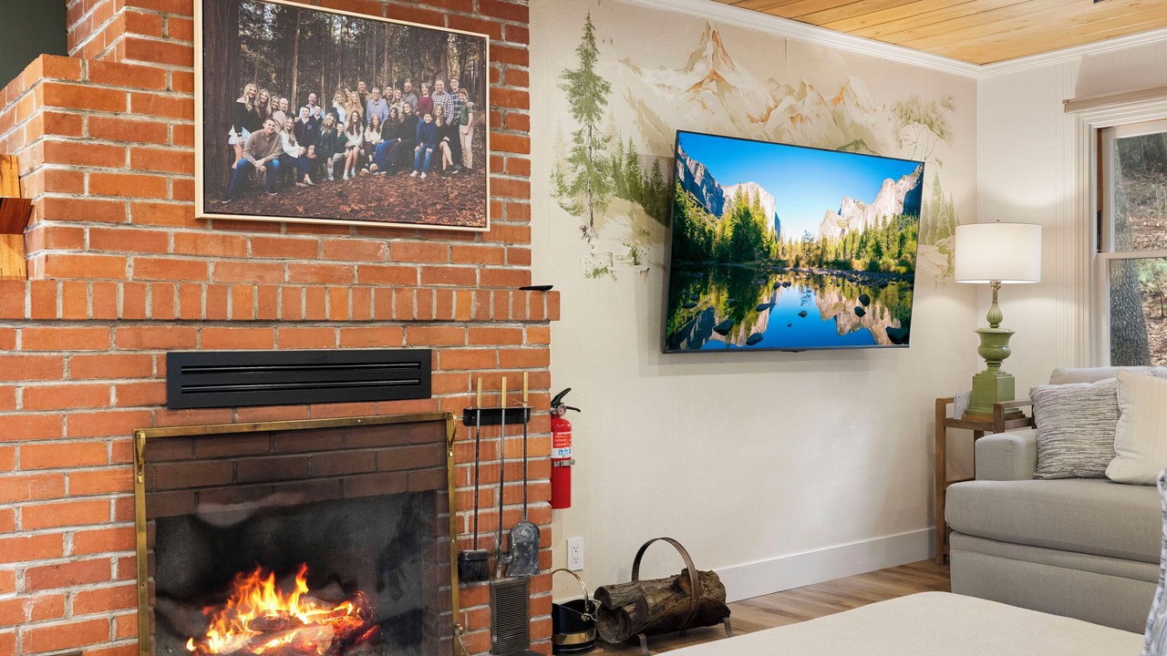 Photo of Livingroom in Twain Harte