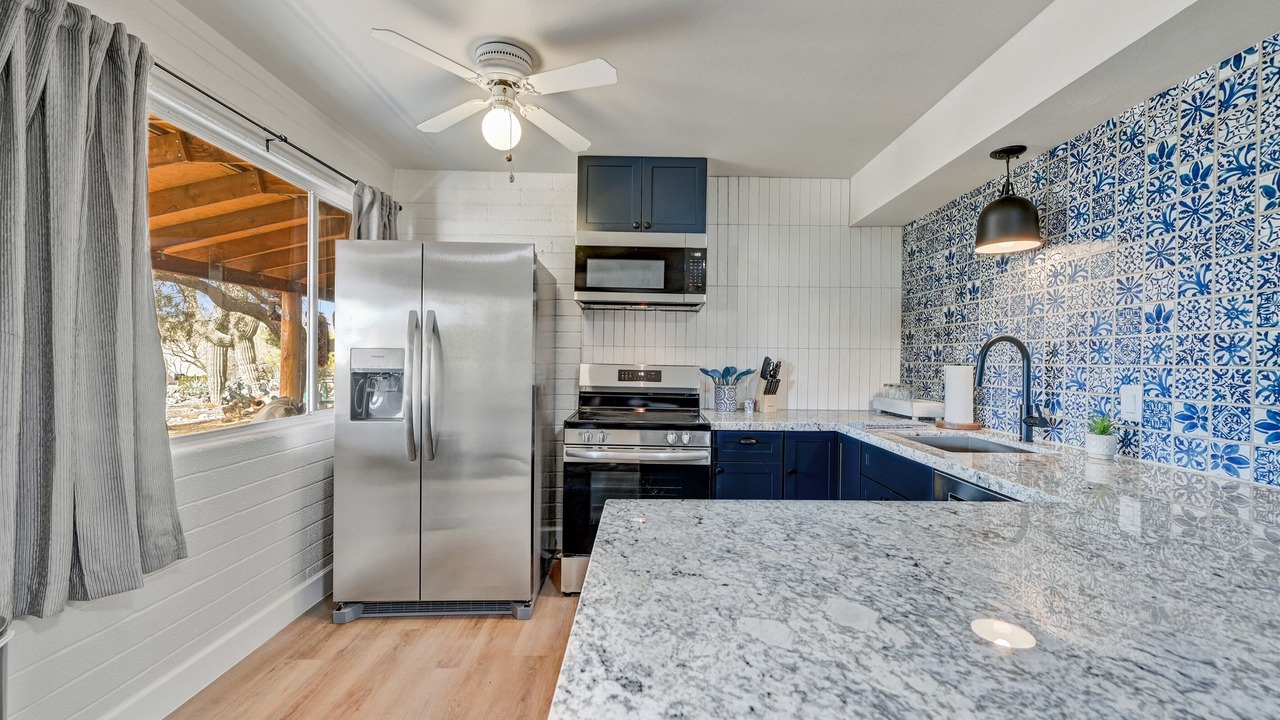 Photo of Kitchen in Cave Creek Vista