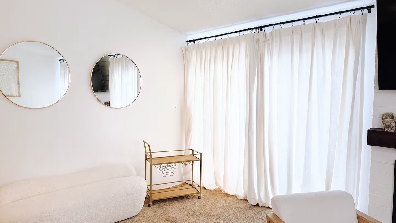 Photo of Livingroom in Clairemont Mesa