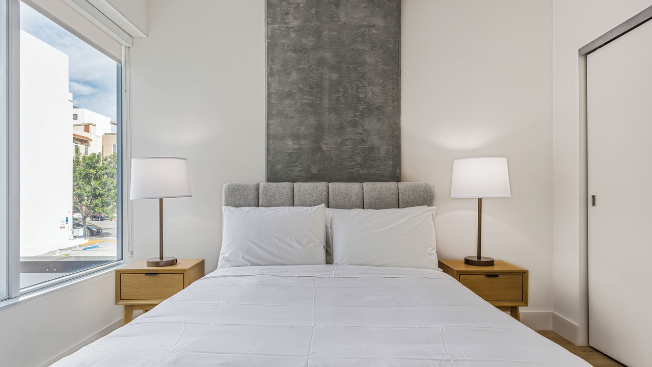 Photo of Bedroom in Downtown San Diego