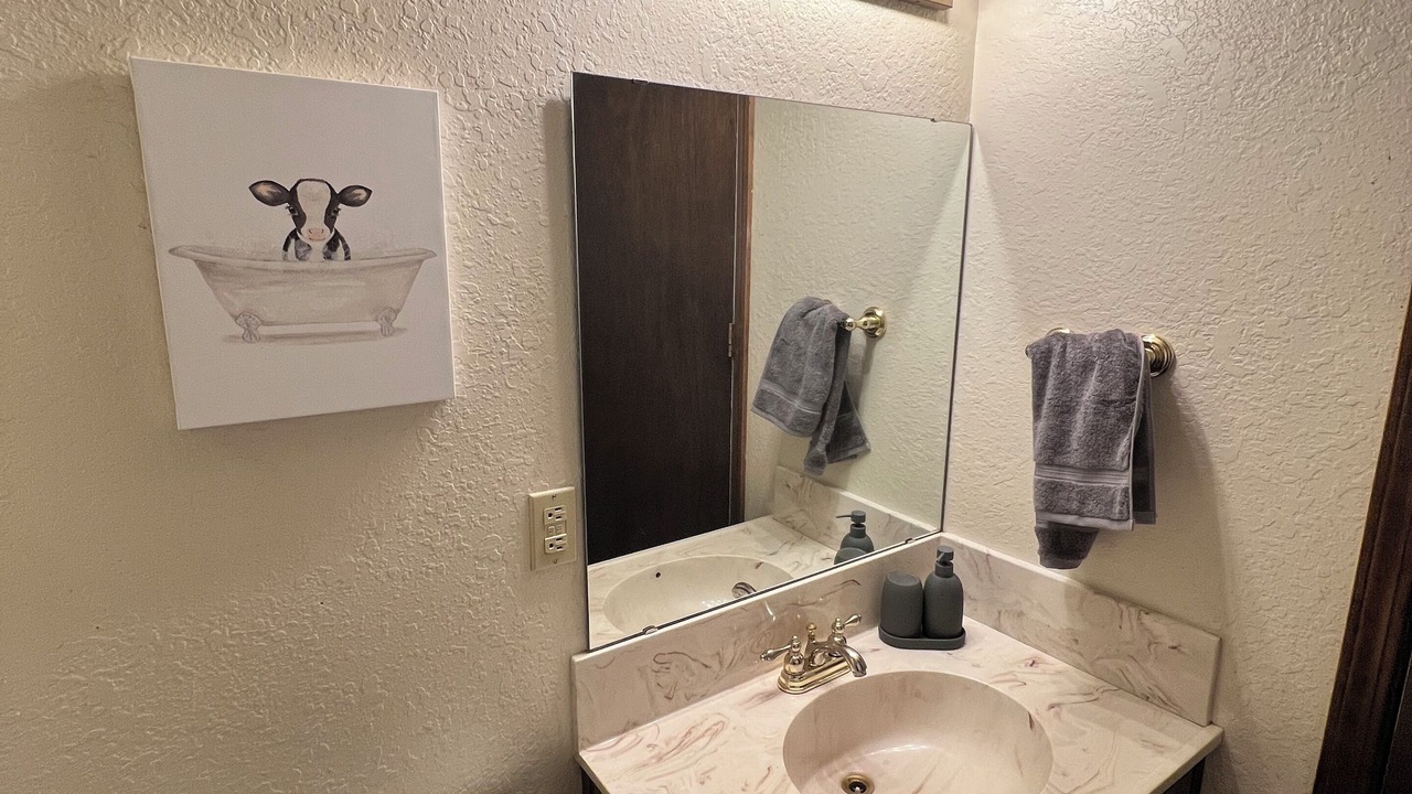 Photo of Bathroom in Mi-Wuk Village