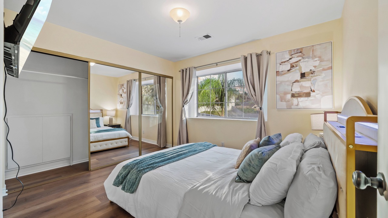 Photo of Bedroom in Rancho San Diego